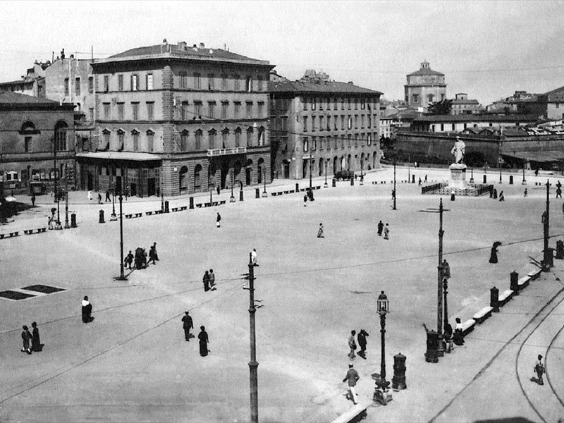 Piazza Carlo Alberto - 1910